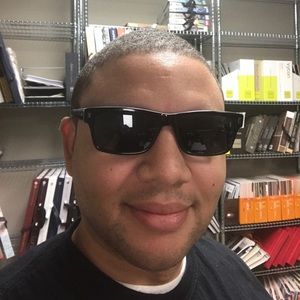 Meet your Posher, Wesley